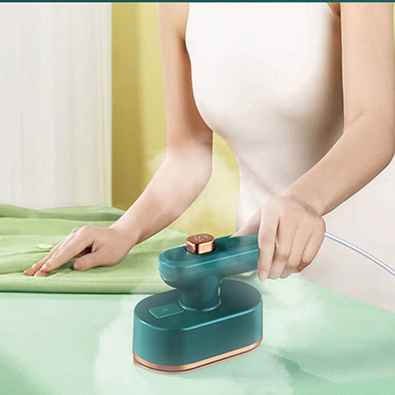 👔 50% RABATT! 💨 Tragbares Dampfbügeleisen – Schnell glatt, kompakt & einfach zu bedienen – Perfekt für unterwegs, Reisen oder das Büro – entfernt Falten im Handumdrehen ✨🧳