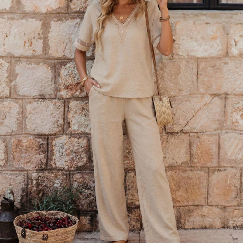 🌺 Set aus elegantem Oberteil mit V-Ausschnitt und Hose mit weitem Bein